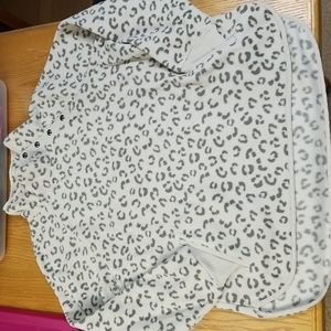 Women's Green Tea Fleece White Leopard Size L